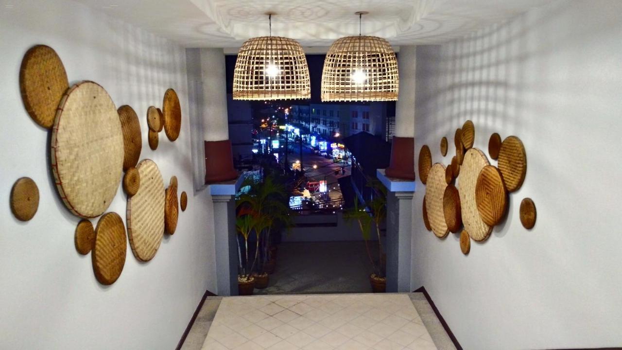Bodega Phuket Patong (Adults Only) Exterior foto